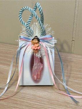 L.A. Tunes~Little Ballerina Music Box~ Plays “Music Box Dancer” By Frank Mills